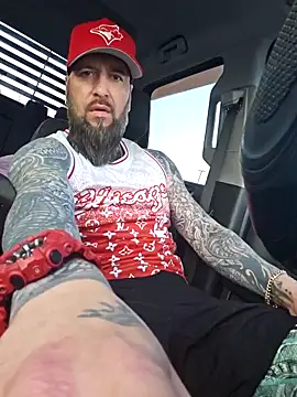 Beardedtattood online show from 05-18-26, 10:31