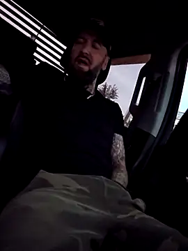 Beardedtattood online show from 09-22-25, 11:05