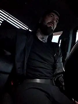 Beardedtattood online show from 10-18-25, 11:34