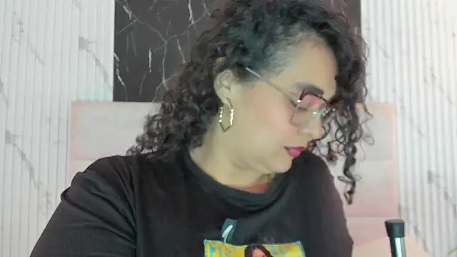 Reginavegaa online show from 04-08-26, 11:44