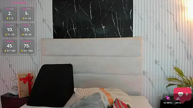 Reginavegaa online show from 02-25-26, 11:43