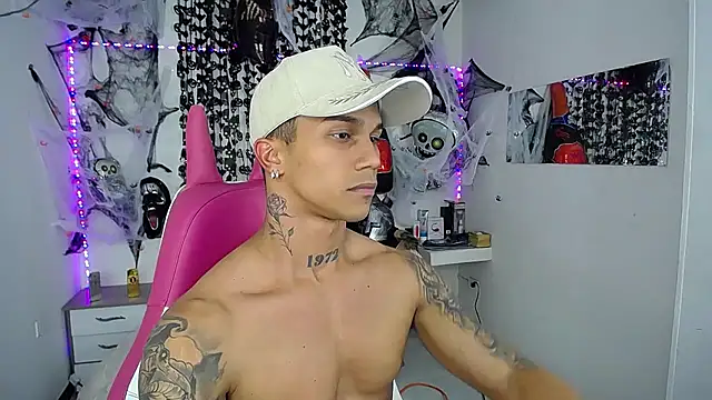 Leonard Price online show from 11-02-25, 03:55