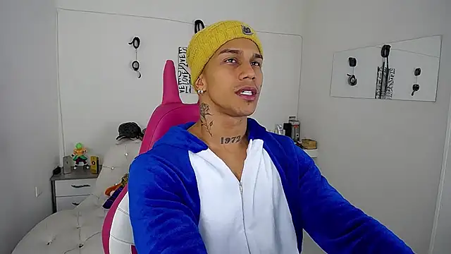 Leonard Price online show from 10-03-25, 07:21