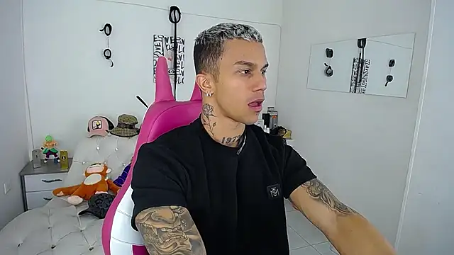 Leonard Price online show from 09-26-25, 01:45