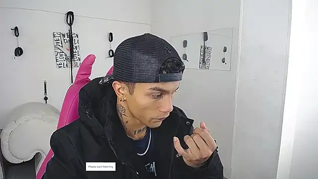 Leonard Price online show from 02-12-26, 01:22