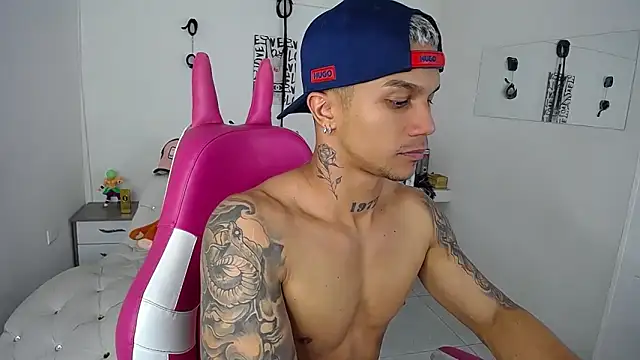 Leonard Price online show from 09-19-25, 01:09