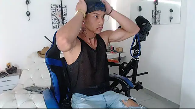 Leonard Price online show from 03-22-25, 03:20