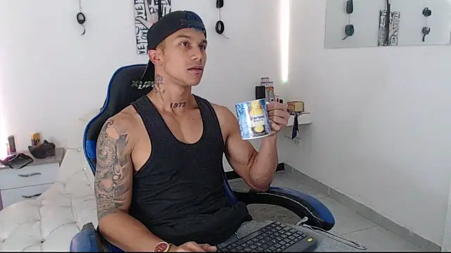 Leonard Price online show from 03-23-25, 02:15