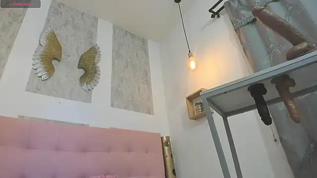 zhamira 21 online show from 09-30-25, 09:32