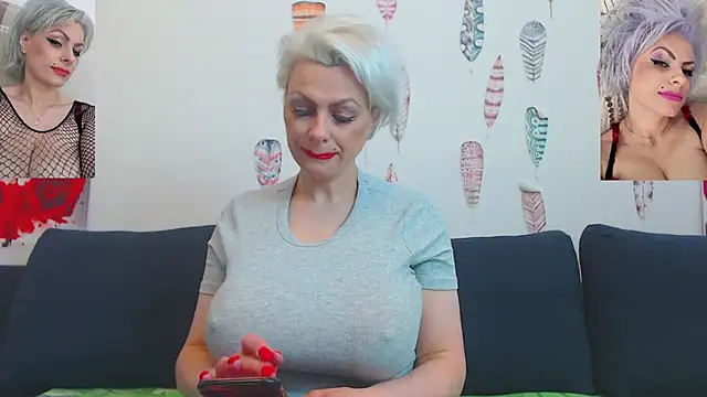 ForeverBarbie  online show from 05-25-26, 03:39