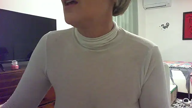 Snapshot of __Angel78__ chatting on 05-09-26, 01:14 Angel78 online show from 05-09-26, 01:14