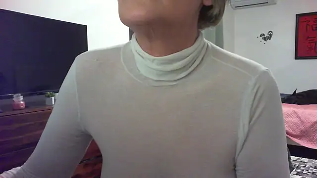 Snapshot of __Angel78__ chatting on 05-08-26, 11:36 Angel78 online show from 05-08-26, 11:36