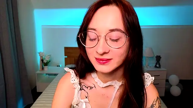 Dark Lola  online show from 01-28-25, 09:51