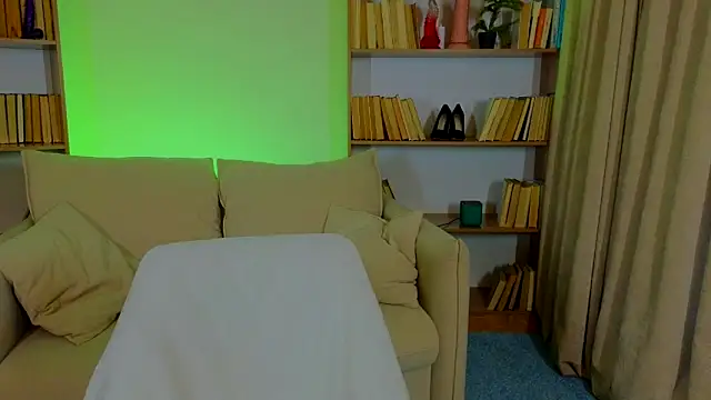 Dark Lola  online show from 03-04-25, 08:46