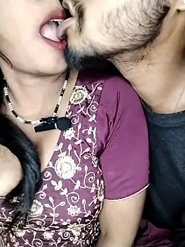 Indian Lust Couple online show from 03-19-26, 01:05