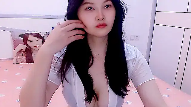 Snapshot of Little-sweet chatting on 09-11-25, 01:27 Little-sweet online show from 09-11-25, 01:27