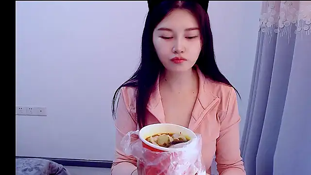 Little-sweet online show from 11-02-25, 01:10