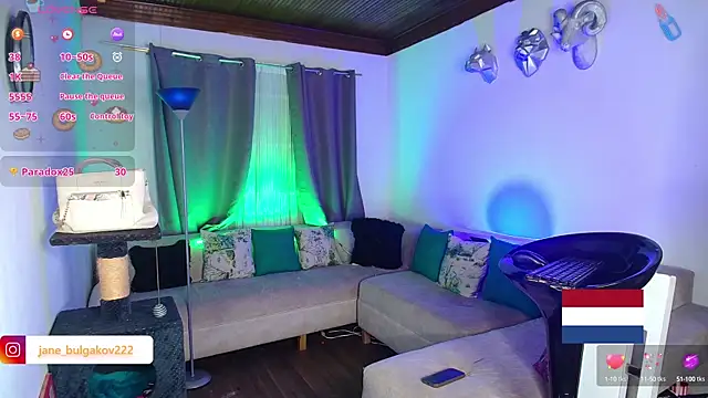 Snapshot of samara_veguz222 chatting on 09-11-25, 05:18 samara veguz222 online show from 09-11-25, 05:18