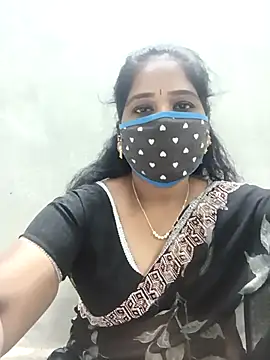 Snapshot of MaaliiiPonuTamil chatting on 11-26-25, 01:55 MaaliiiPonuTamil online show from 11-26-25, 01:55