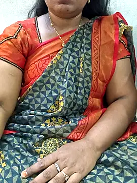 Snapshot of MaaliiiPonuTamil chatting on 07-02-26, 03:23 MaaliiiPonuTamil online show from 07-02-26, 03:23