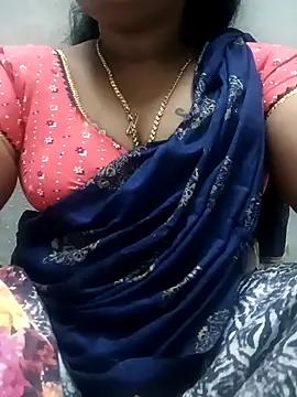 Snapshot of MaaliiiPonuTamil chatting on 11-12-25, 11:52 MaaliiiPonuTamil online show from 11-12-25, 11:52