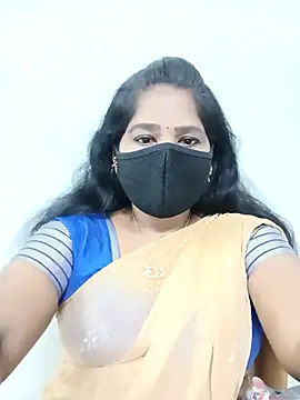 Snapshot of MaaliiiPonuTamil chatting on 12-23-25, 01:49 MaaliiiPonuTamil online show from 12-23-25, 01:49