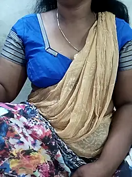 Snapshot of MaaliiiPonuTamil chatting on 02-15-26, 02:23 MaaliiiPonuTamil online show from 02-15-26, 02:23