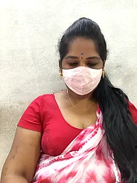 Snapshot of MaaliiiPonuTamil chatting on 02-18-26, 06:33 MaaliiiPonuTamil online show from 02-18-26, 06:33