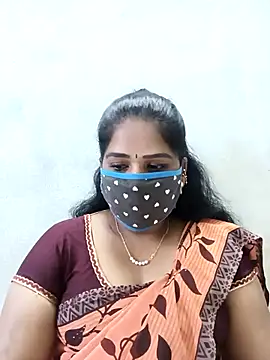 Snapshot of MaaliiiPonuTamil chatting on 11-23-25, 01:26 MaaliiiPonuTamil online show from 11-23-25, 01:26