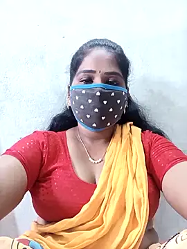 Snapshot of MaaliiiPonuTamil chatting on 11-26-25, 01:49 MaaliiiPonuTamil online show from 11-26-25, 01:49