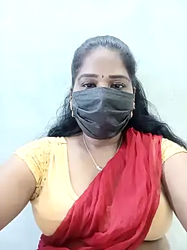 Snapshot of MaaliiiPonuTamil chatting on 11-19-25, 01:16 MaaliiiPonuTamil online show from 11-19-25, 01:16