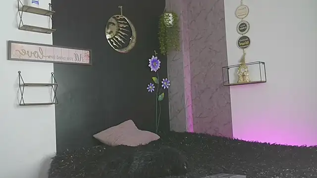 Kadybrown online show from 09-20-25, 02:11