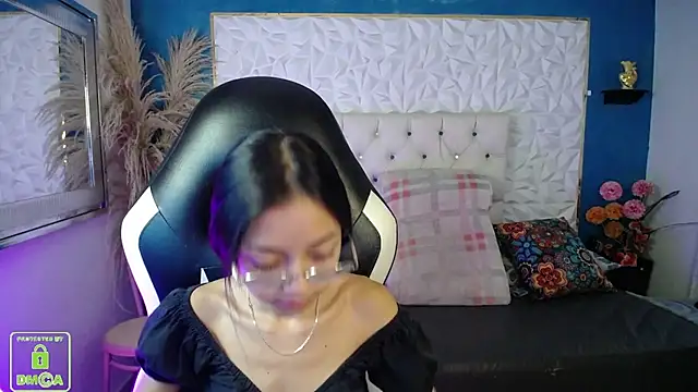 NathaliaSweet 11 online show from 02-12-26, 02:06