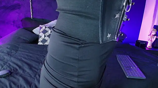 Aylen darkmoor online show from 11-24-25, 07:58