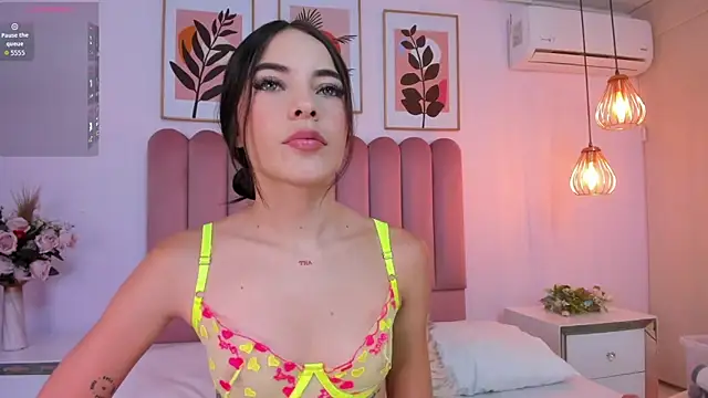 Kim miller4 online show from 04-15-26, 07:29