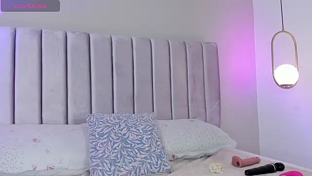 Kim miller4 online show from 02-21-25, 08:49