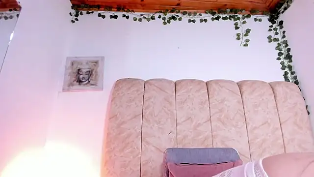 Naia x online show from 03-29-26, 02:08