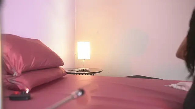 lupeebony online show from 03-21-26, 07:40