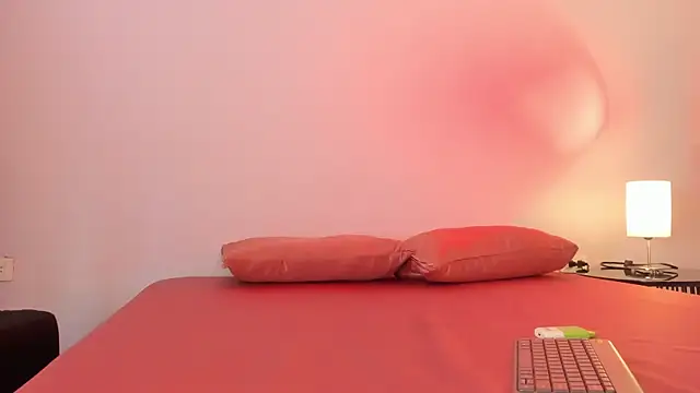 lupeebony online show from 04-05-26, 07:20