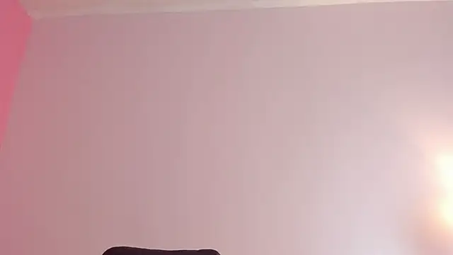 lupeebony online show from 06-19-26, 07:30