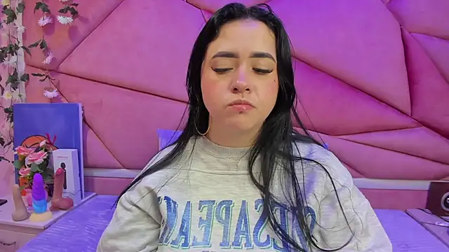 Victoria Rossy online show from 09-18-25, 07:28