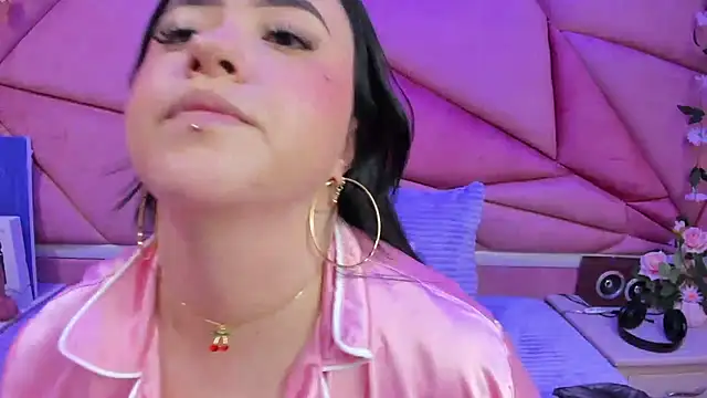 Victoria Rossy online show from 09-17-25, 07:49