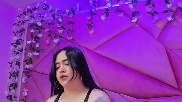 Victoria Rossy online show from 11-03-25, 07:39