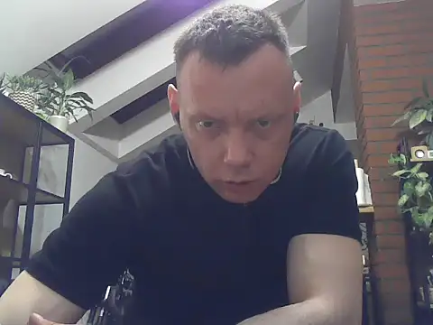 Nicetomeetyoubb online show from 04-17-26, 08:55
