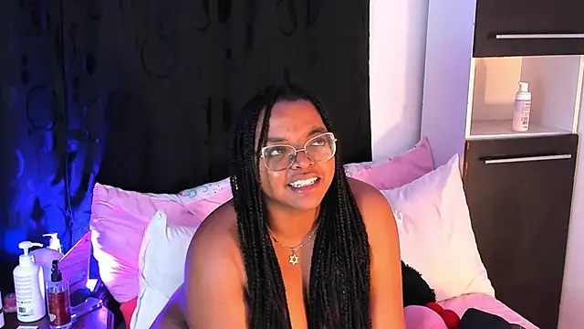 conielaurenth online show from 09-25-25, 06:19