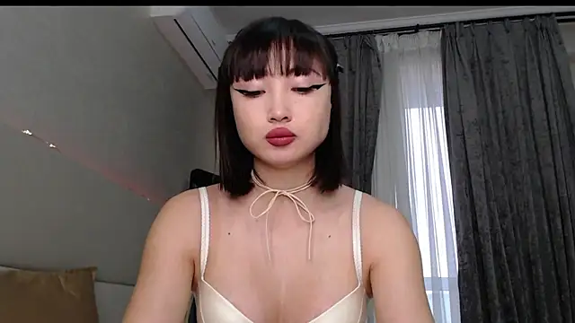 Snapshot of MiaRie chatting on 03-21-26, 03:41 MiaRie online show from 03-21-26, 03:41