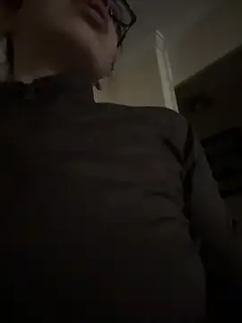 AgnesCampp online show from 04-22-26, 08:48