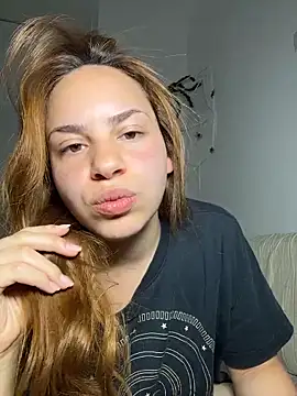 AgnesCampp online show from 11-24-25, 10:10