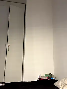 AgnesCampp online show from 10-02-25, 05:05