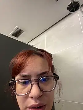 AgnesCampp online show from 06-01-26, 04:50
